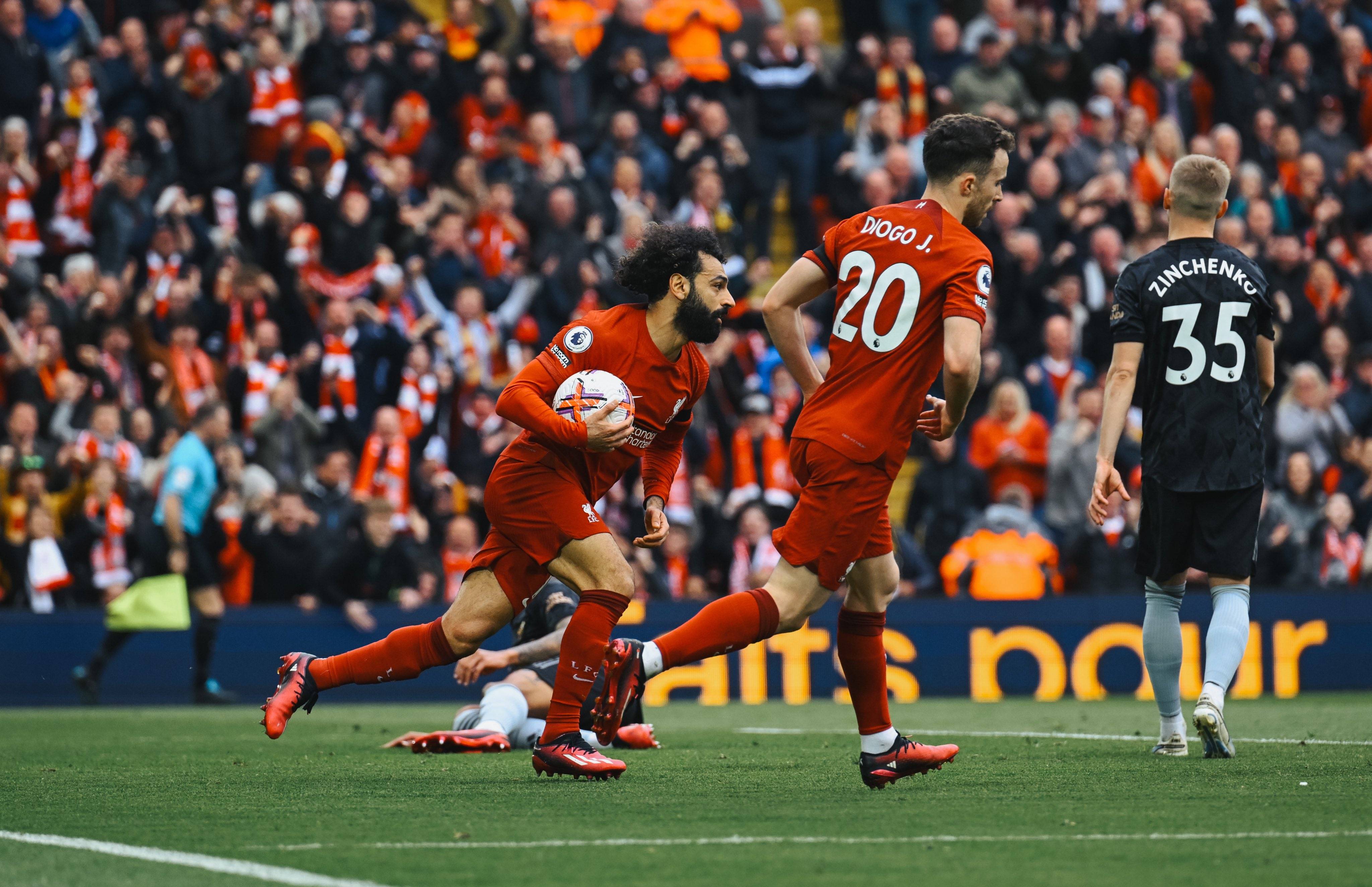 比利时逆转切尔西，法比尼奥点燃赛场