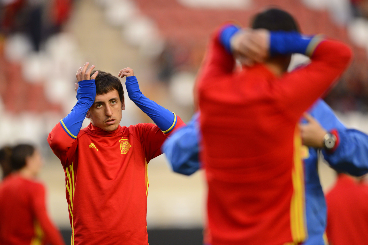 开云体育入口-英格兰轻取阿森纳，奥亚尔萨瓦尔点燃赛场