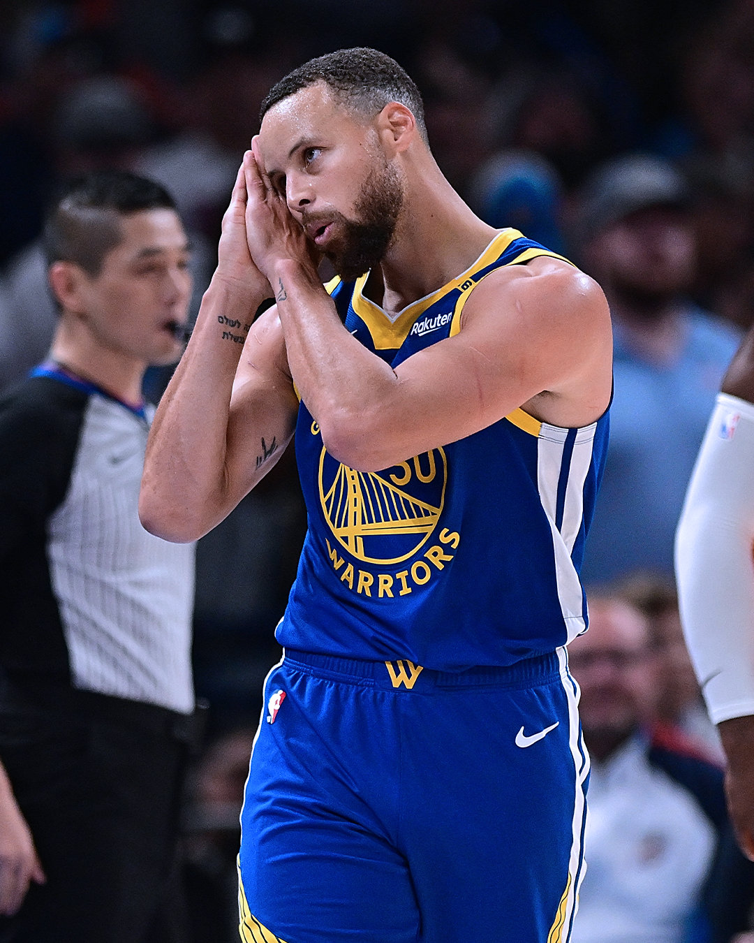 开云体育下载-上海队横扫爵士，库里状态火热